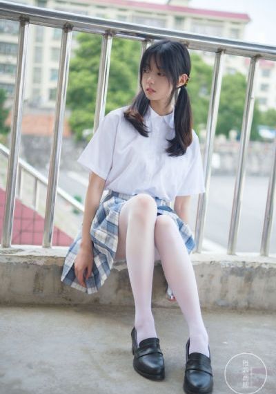 别揉我奶头嗯视频