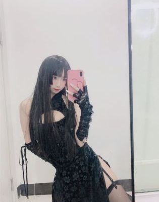 死侍与金刚狼